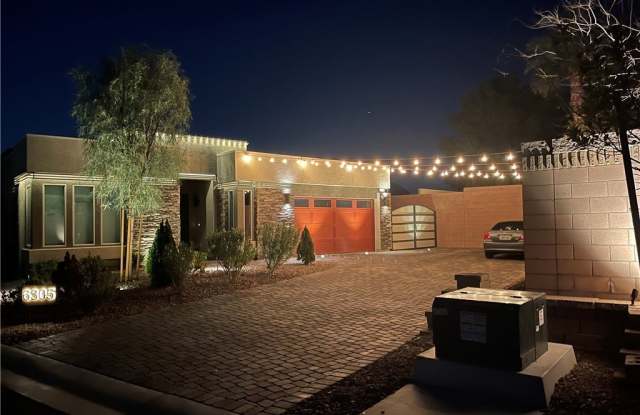 6305 Carmel Creek Avenue Gallery 1