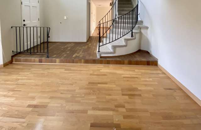 1218 Summit View Dr Gallery 4