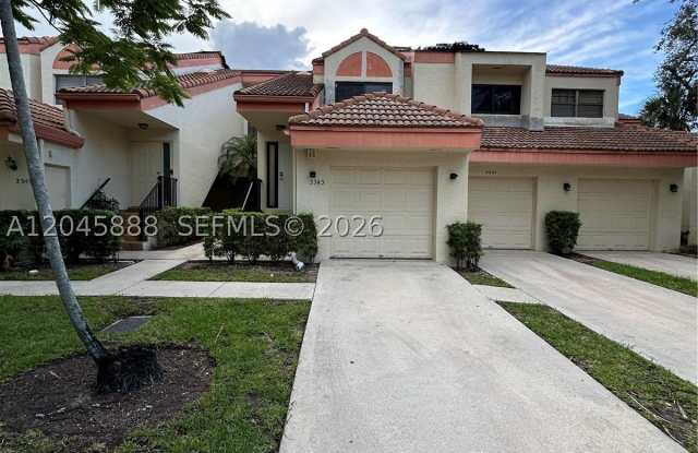 3345 Emerald Oaks Dr Gallery 2