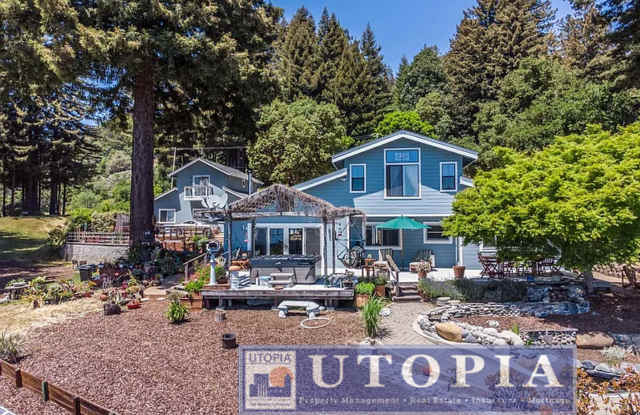 Stunning and Spacious 3 bedroom, 3 bathroom home with an apartment above the detached garage, located in Aptos CA photos photos