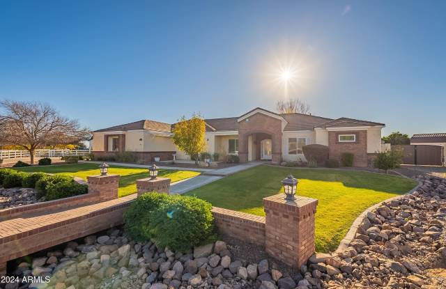 21391 E Orchard -- photos photos