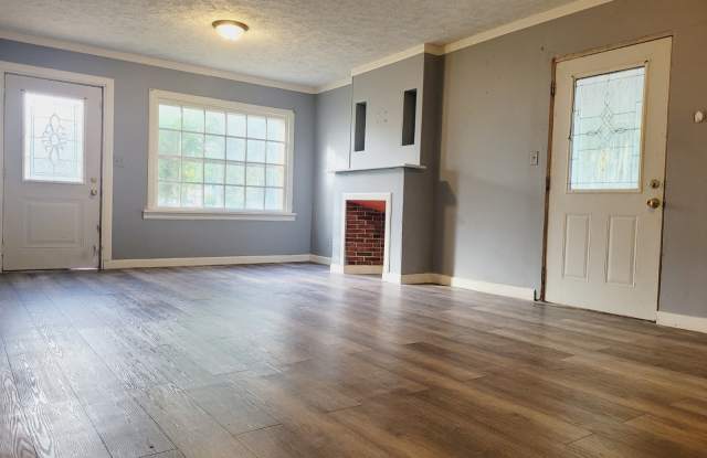 2124 W 1st St photos photos