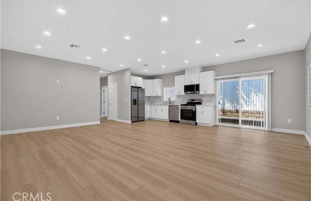 16425 Clymer Street Gallery 2