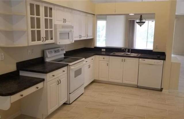 5616 Greenwood CIR Gallery 3