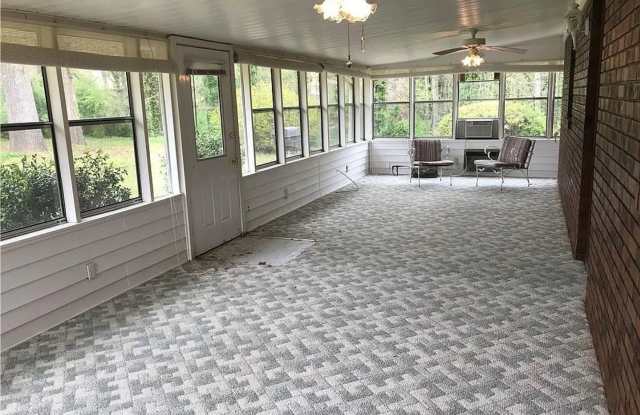 Room in 5 Bedroom Home at Flagler Cir Gallery 4