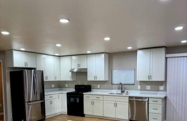 BRAND NEW 4 Bed 2 Bath w/ 2 Car Garage + Additional RV Parking Gallery 3