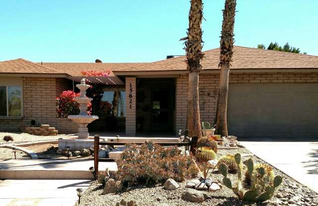 15821 N 9TH Place - 15821 North 9th Place, Phoenix, AZ 85022