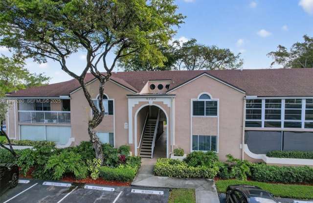 4730 NW 102 Ave. photos photos