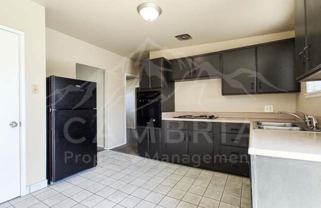 1637 Paradise Lane Gallery 3