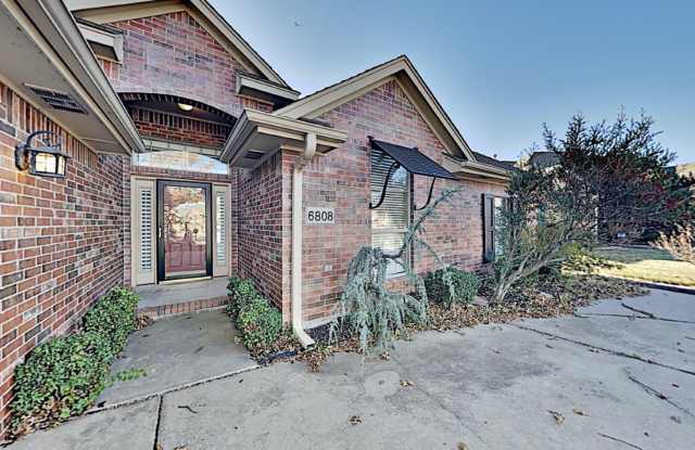 Spacious and Beautiful 4 bedroom 2 bath home located in NW OKC photos photos Spacious and Beautiful 4 bedroom 2 bath home located in NW OKC photos photos