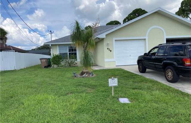 429 SE 24th Avenue photos photos