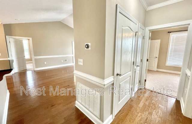 1922 Harcourt Circle - 1922 Harcourt Circle, Fayetteville, NC 28304