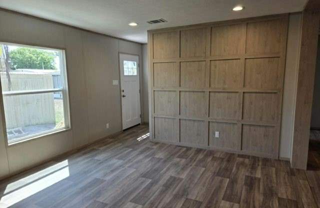 1399 Belcher Rd South photos photos