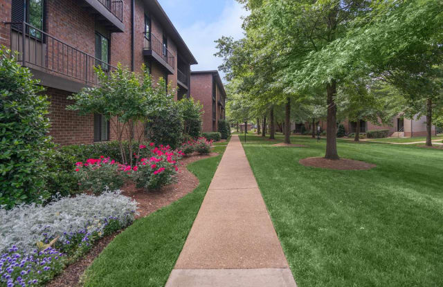Park West at Hillwood photos photos