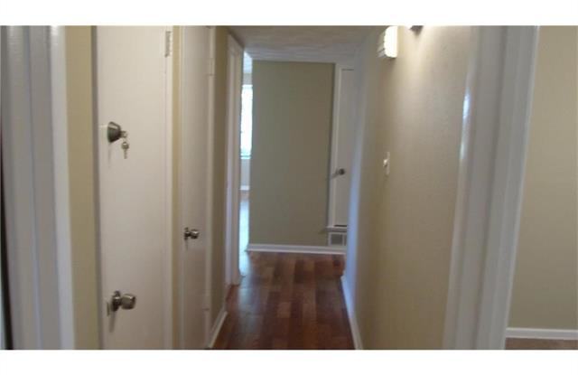 1019 Shadow Wood Lane Gallery 4