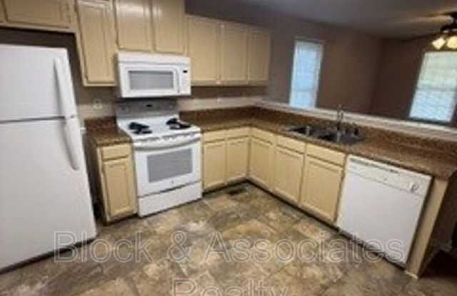 1819 Saddlewood Court Gallery 2