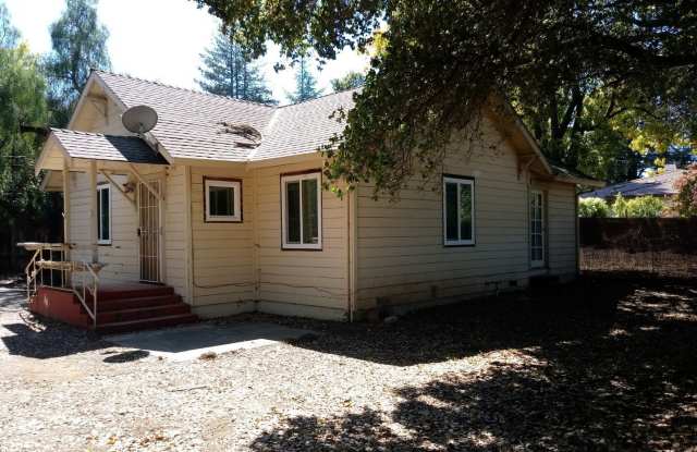 12641 SARATOGA SUNNYVALE RD - 12641 Saratoga-Sunnyvale Road, Saratoga, CA 95070