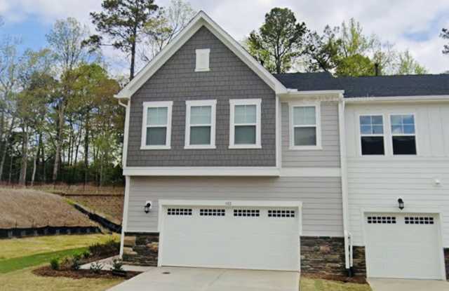 212 Deercroft Drive Gallery 3