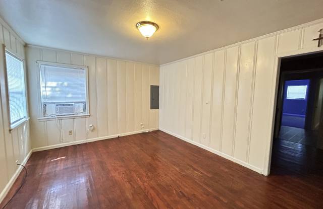 816 West 14th Avenue - 816 photos photos