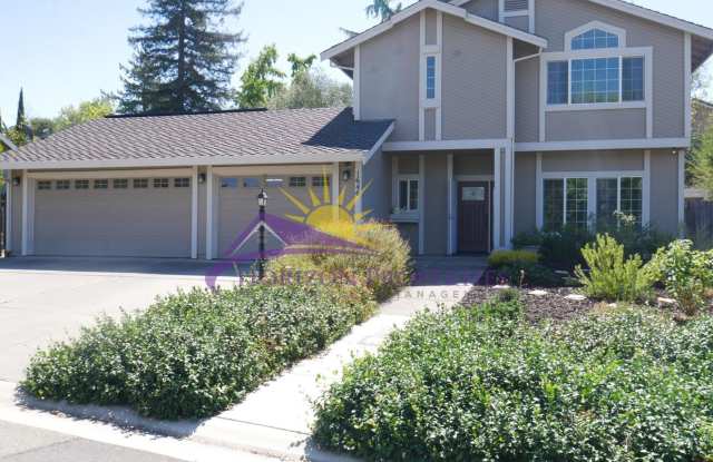 Spacious 4 Bed 2.5 Bath 2,448sqft El Dorado Hills home photos photos