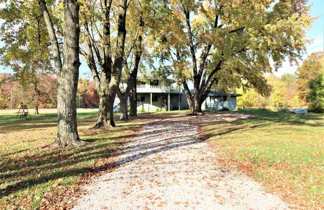 14685 Woodtown Road Gallery 2