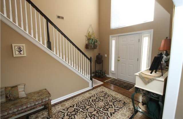 408 PARISH PLACE Gallery 2