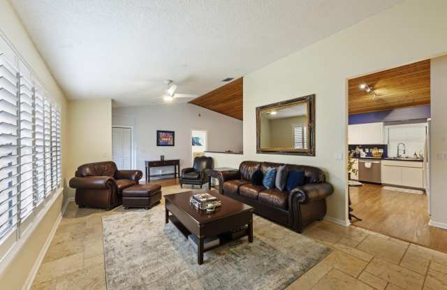 756 Juniper Place Gallery 3