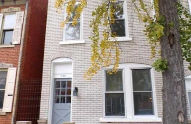 1139 W Turner Street unit: 2 photos photos