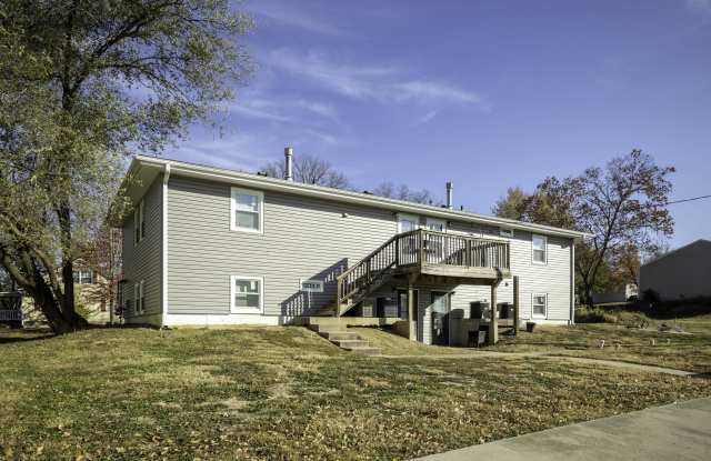 107 West Workman Street - D Gallery 2