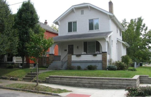 211 E Jenkins Ave - 211 E Jenkins Ave, Columbus, OH 43207