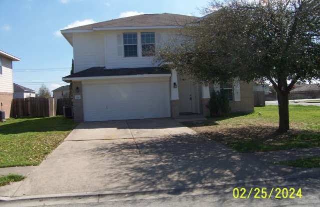 Excellent 4 bedroom in Hutto that shows like new photos photos
