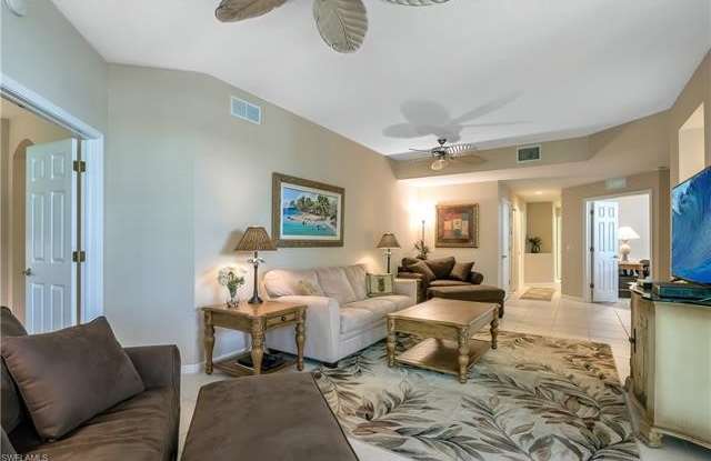 19081 Ridgepoint DR Gallery 4
