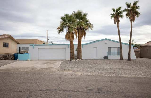 3 Bedroom 2 Bathroom Long Term Rental in North LHC! photos photos