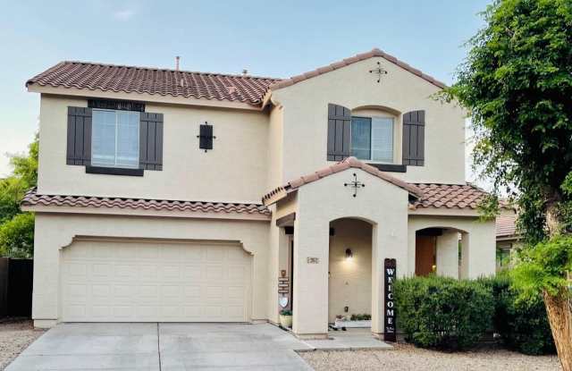 2972 E Franklin Avenue photos photos