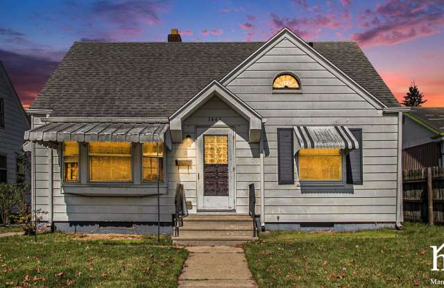 1445 Mishawaka Ave photos photos