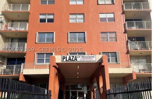 4675 W 18th Ct Gallery 3