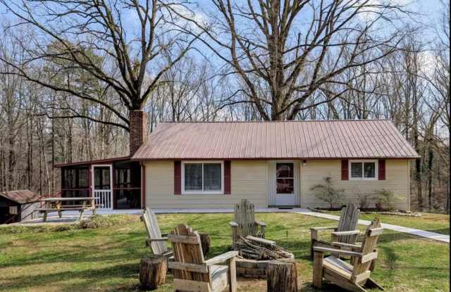 1684 Rockford Creek Rd photos photos