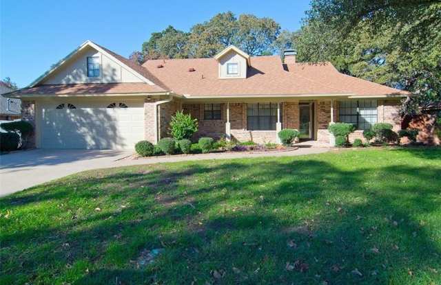 120 Marseille Drive - 120 Marseille Drive, Hurst, TX 76054