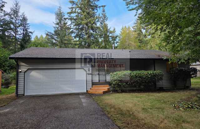 Check out this beautiful 3 bedroom, 2 bath spacious rambler Gallery 3