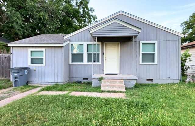 1713 NW Irwin Avenue Gallery 1