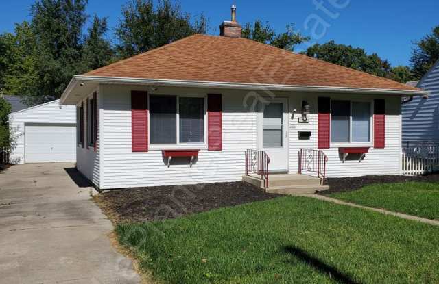 Two Bedroom Ranch for Rent - 310 Pasadena Boulevard, Toledo, OH 43612