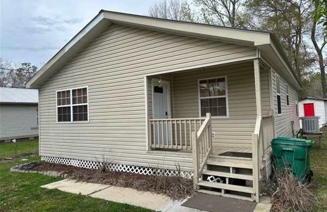 3331 JOHN W. MOORE Avenue - 3331 John West Moore Avenue, Mandeville, LA 70448