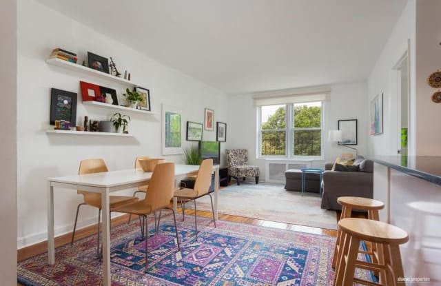715 Ocean Parkway - 715 Ocean Parkway, Brooklyn, NY 11230