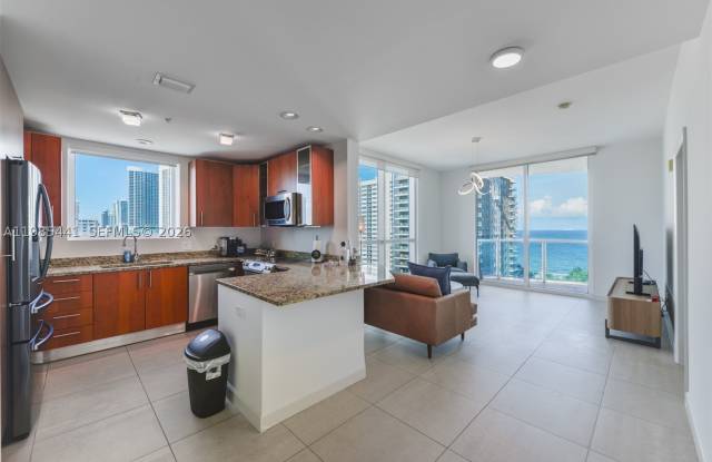 1945 S Ocean Dr Gallery 3