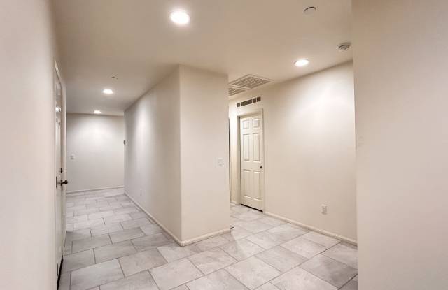 13067 Eastwind Way Gallery 4
