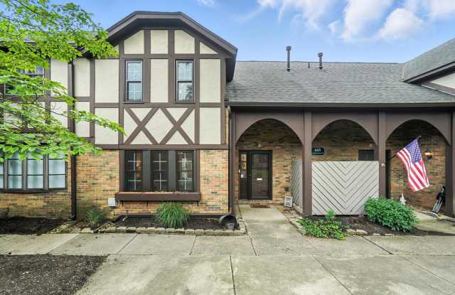 665 Olde Towne Avenue photos photos