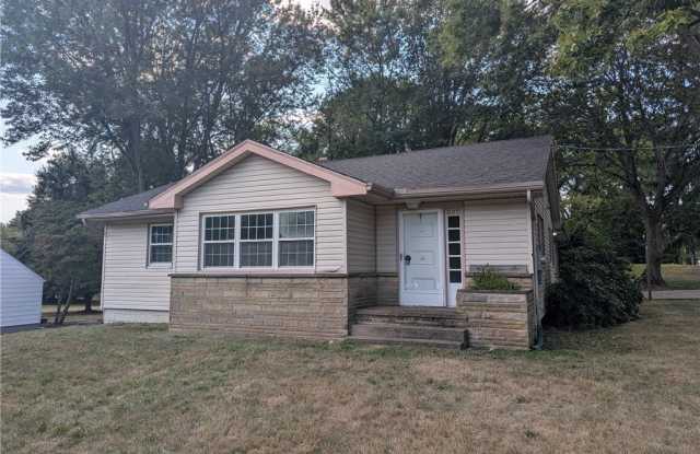 602 Longmere Drive photos photos