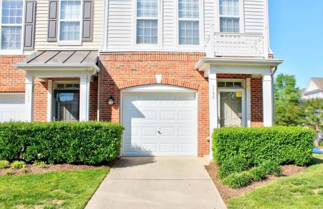 Great End Unit Townhome- Located in Mid-town Raleigh- Available August 15th! photos photos