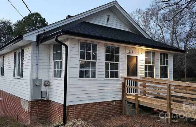 210 Lincoln Street photos photos