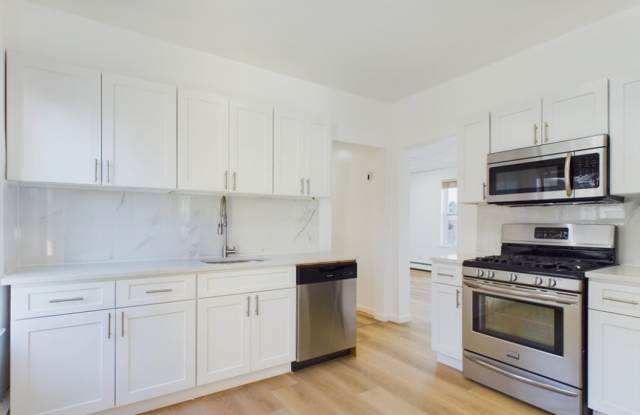 9 Mayberry Ave - 9 Mayberry Avenue, Medford, MA 02155
